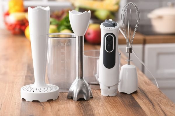 What to Look for When Buying a Quiet Blender